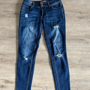 Women’s / Juniors Jeans